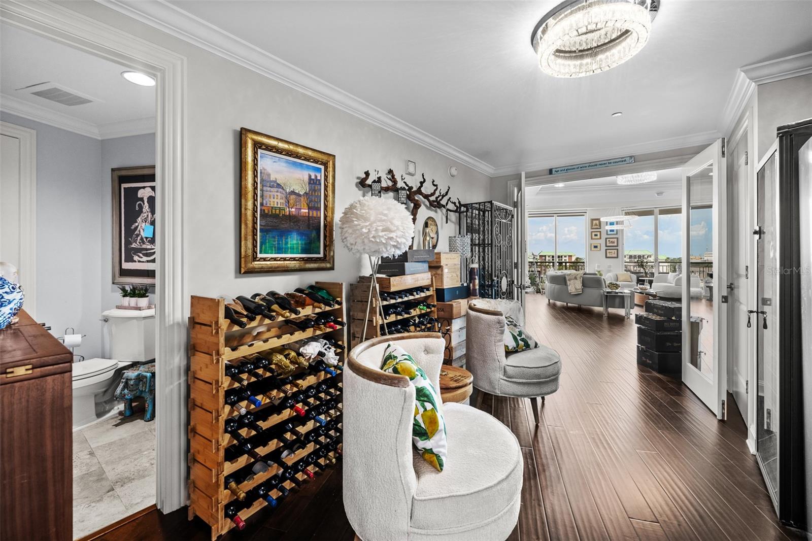 450 KNIGHTS RUN AVE #704