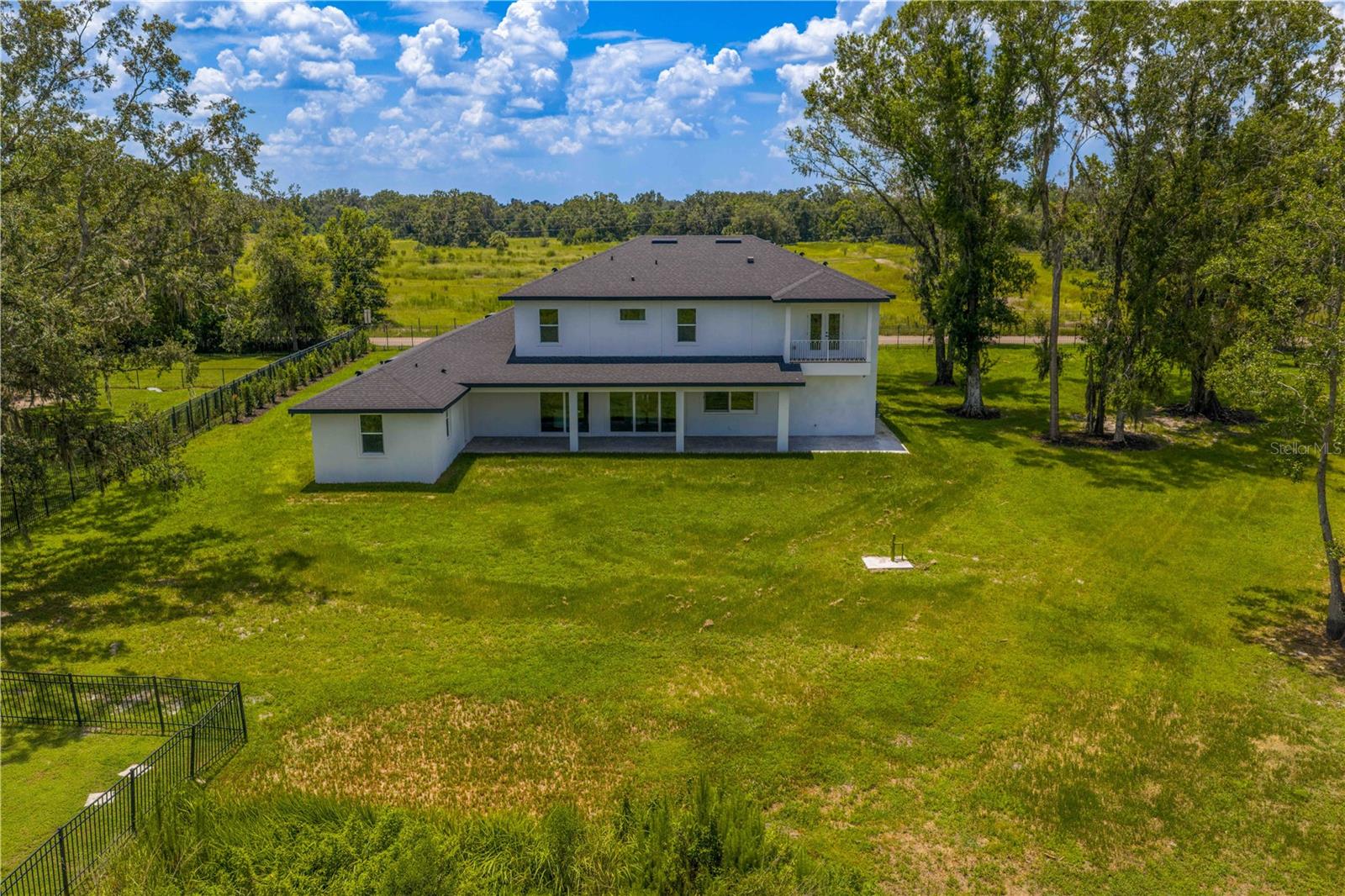 2202 NEWBERGER RD