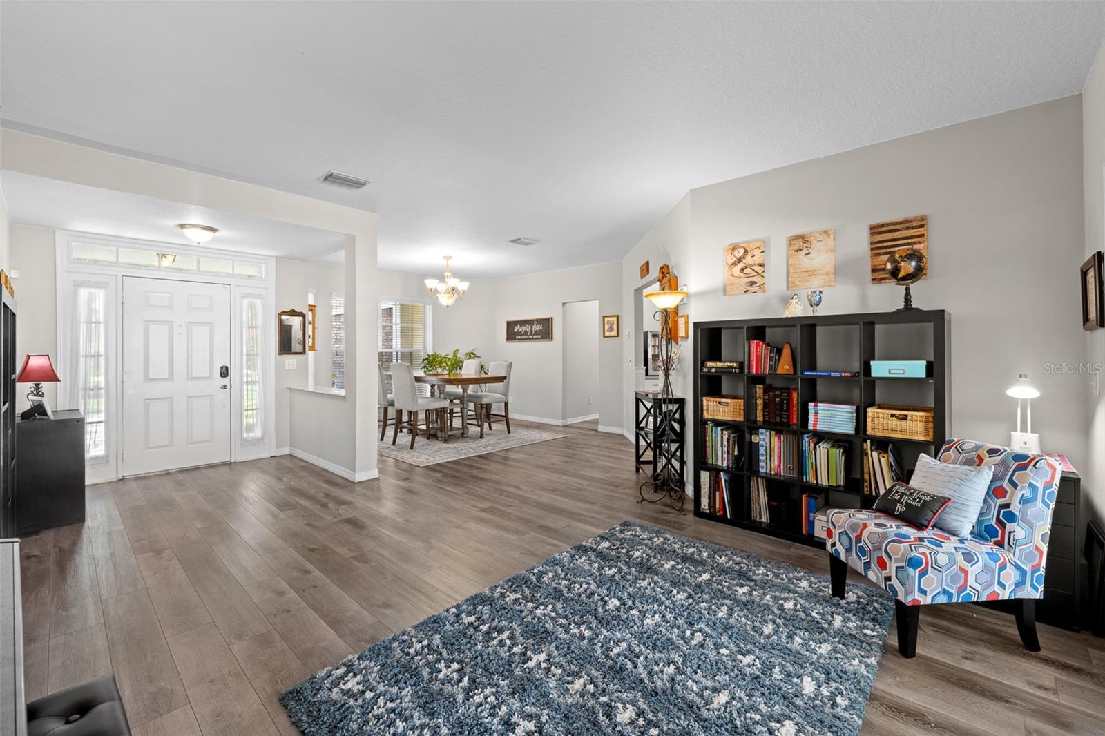 15612 INDIAN QUEEN DR