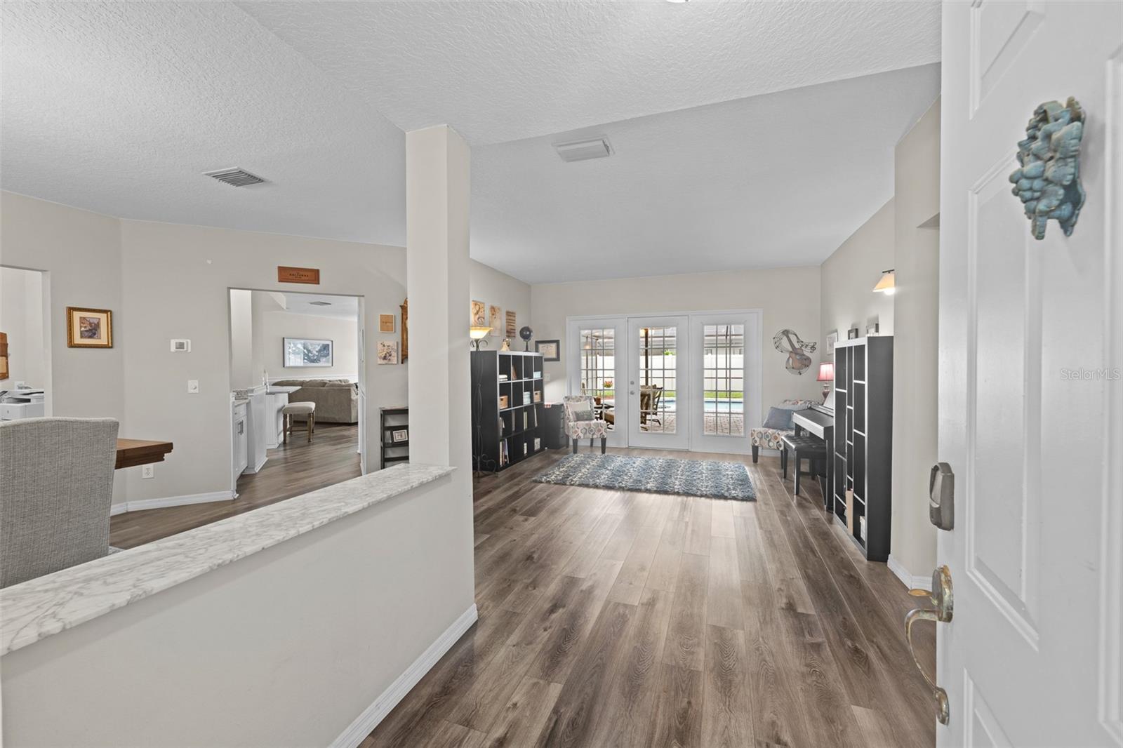 15612 INDIAN QUEEN DR