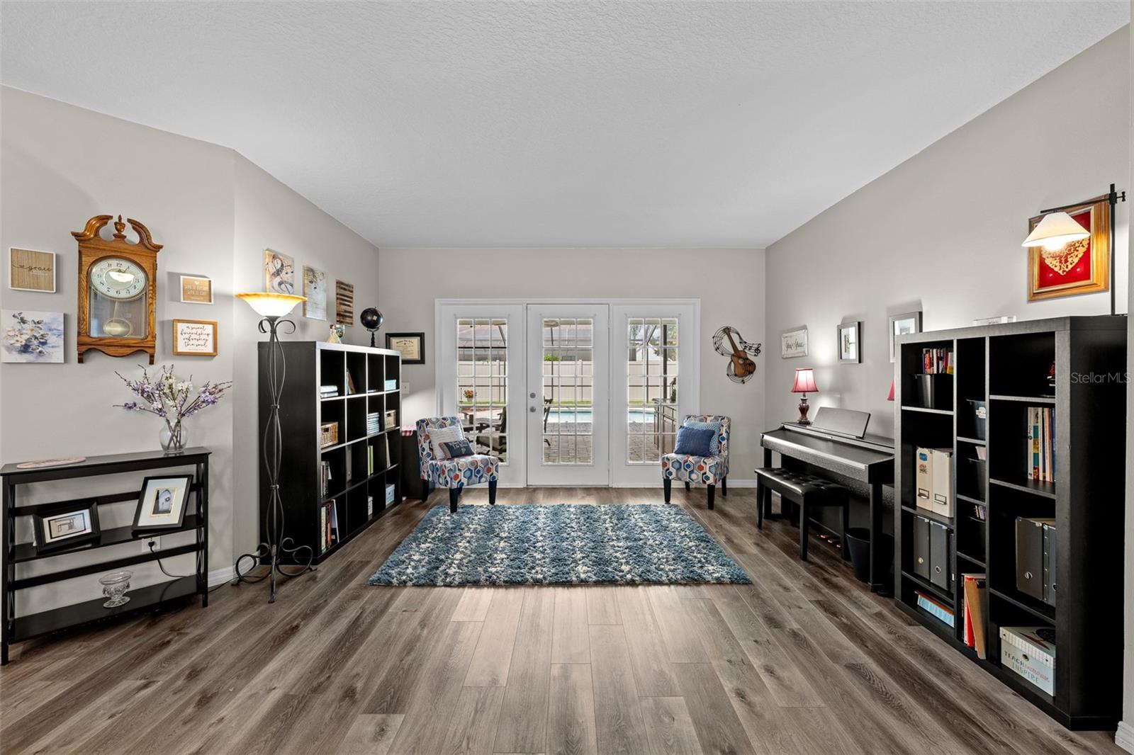 15612 INDIAN QUEEN DR