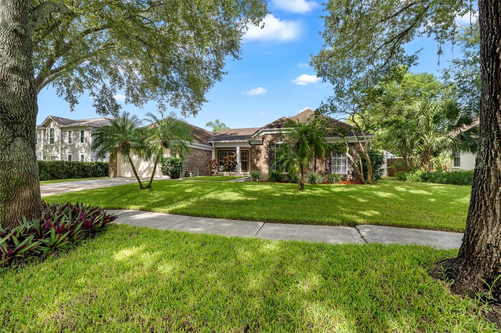 15612 INDIAN QUEEN DR