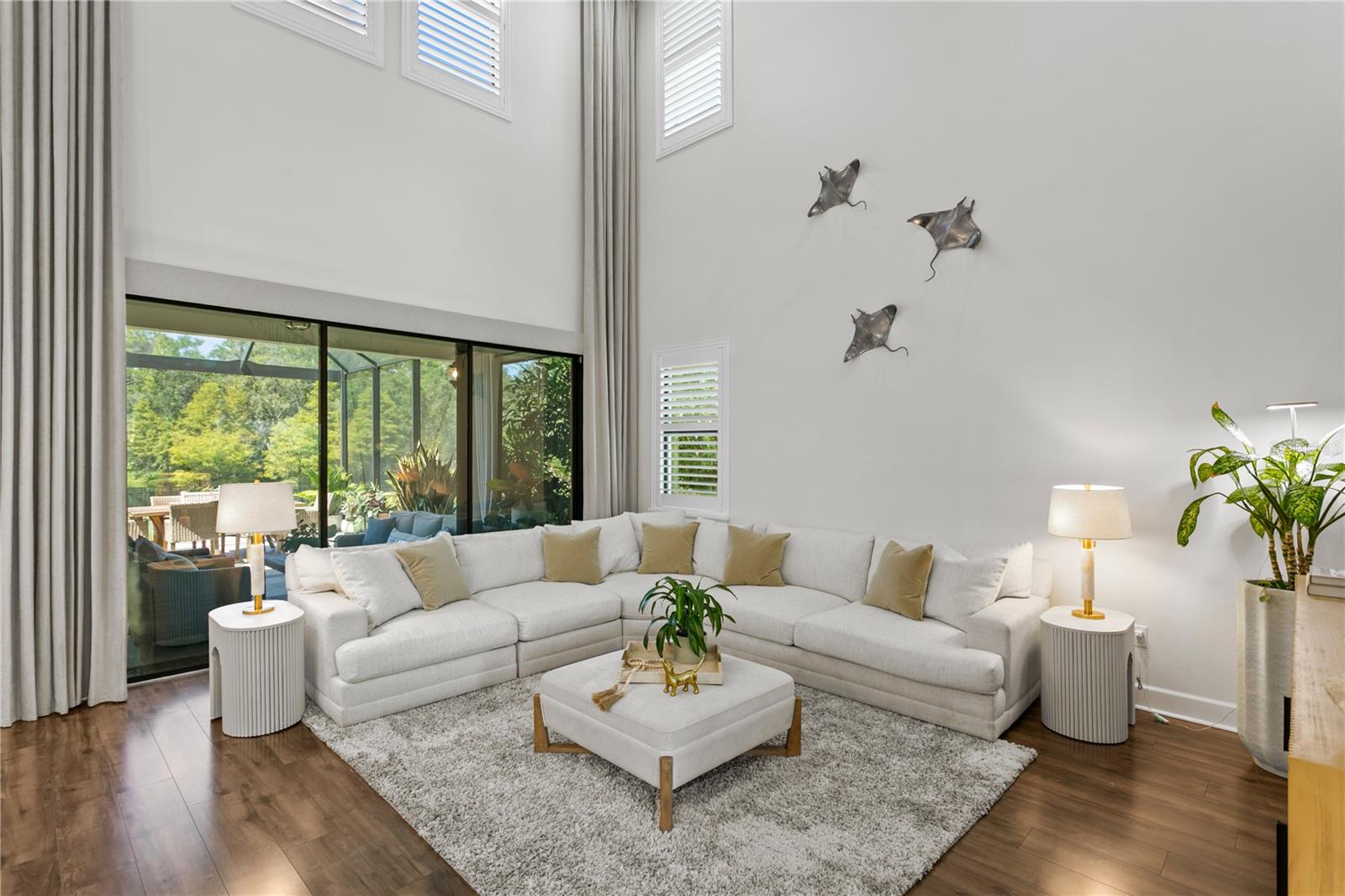 7876 MARSH POINTE DR