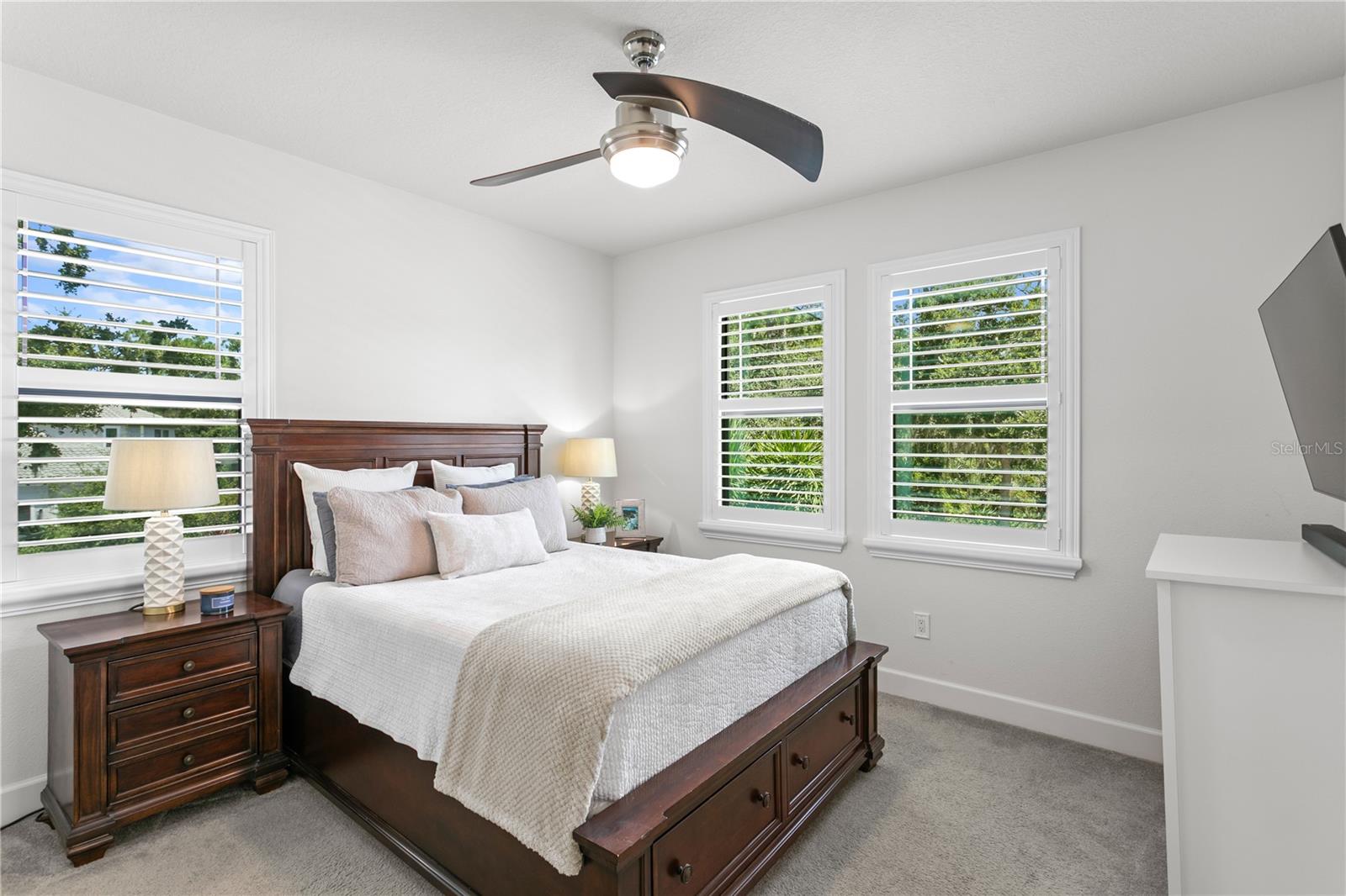 7876 MARSH POINTE DR