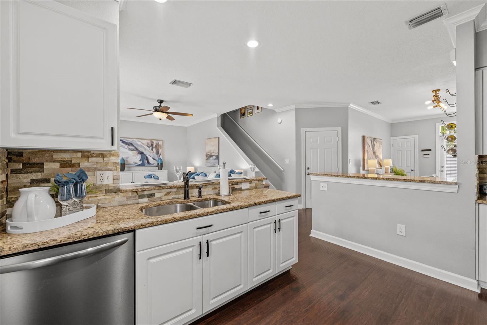 2609 W CLEVELAND ST #B