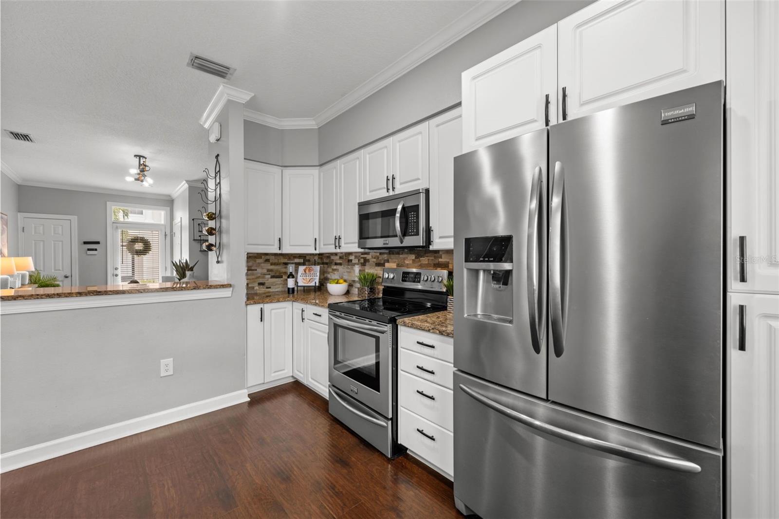 2609 W CLEVELAND ST #B