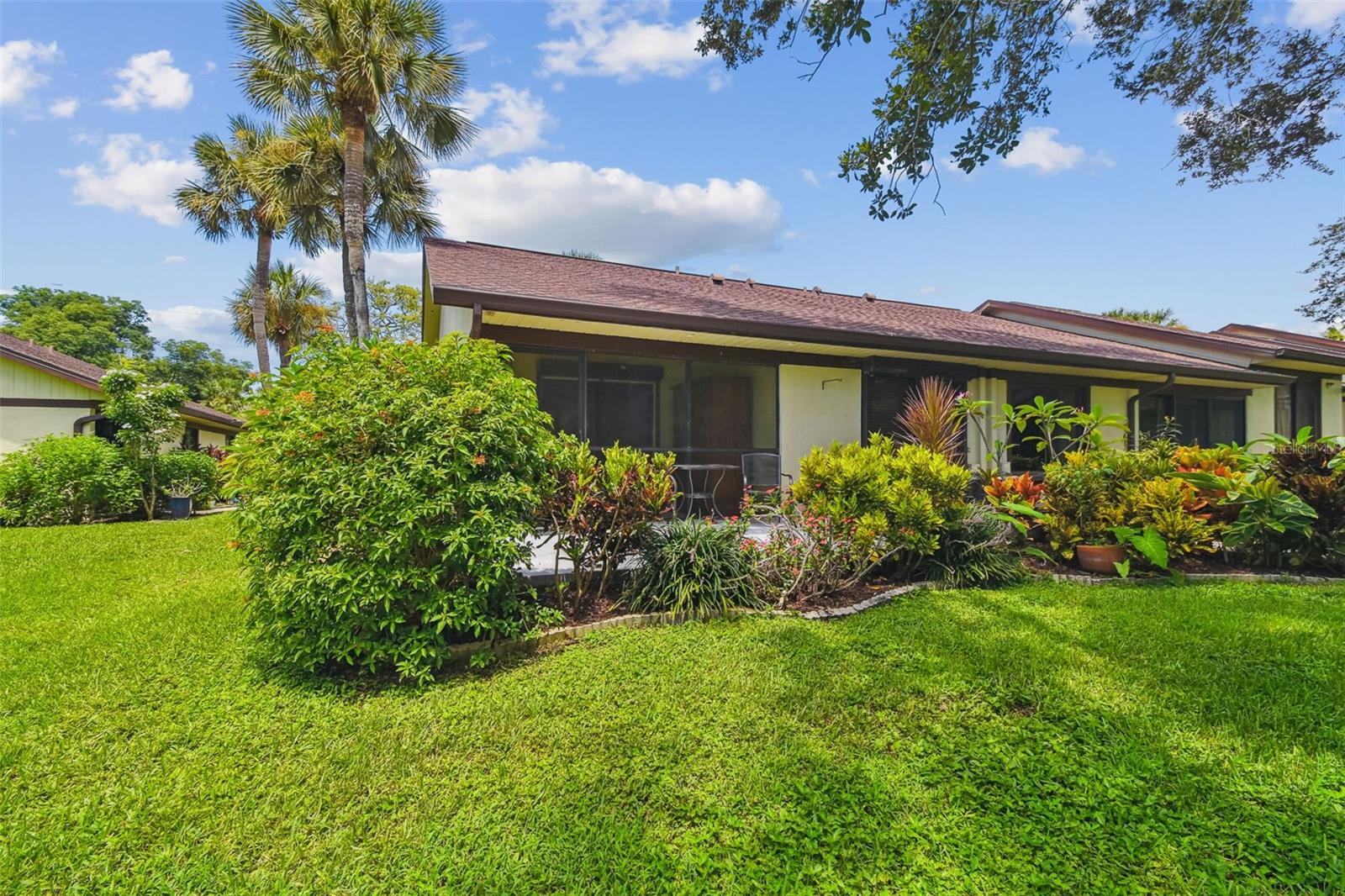 1341 AZALEA DR #1906