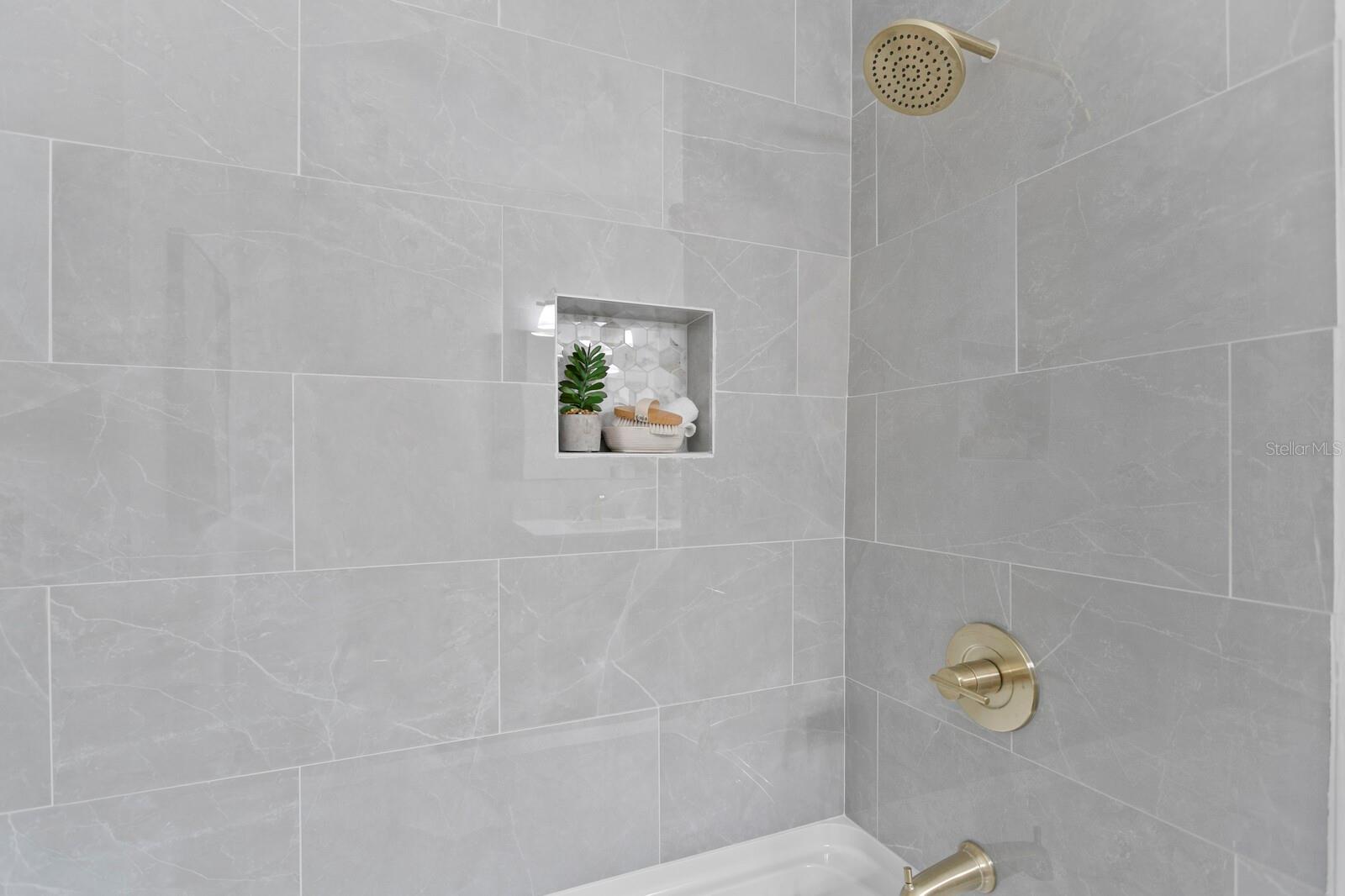 4208 W WISCONSIN AVE