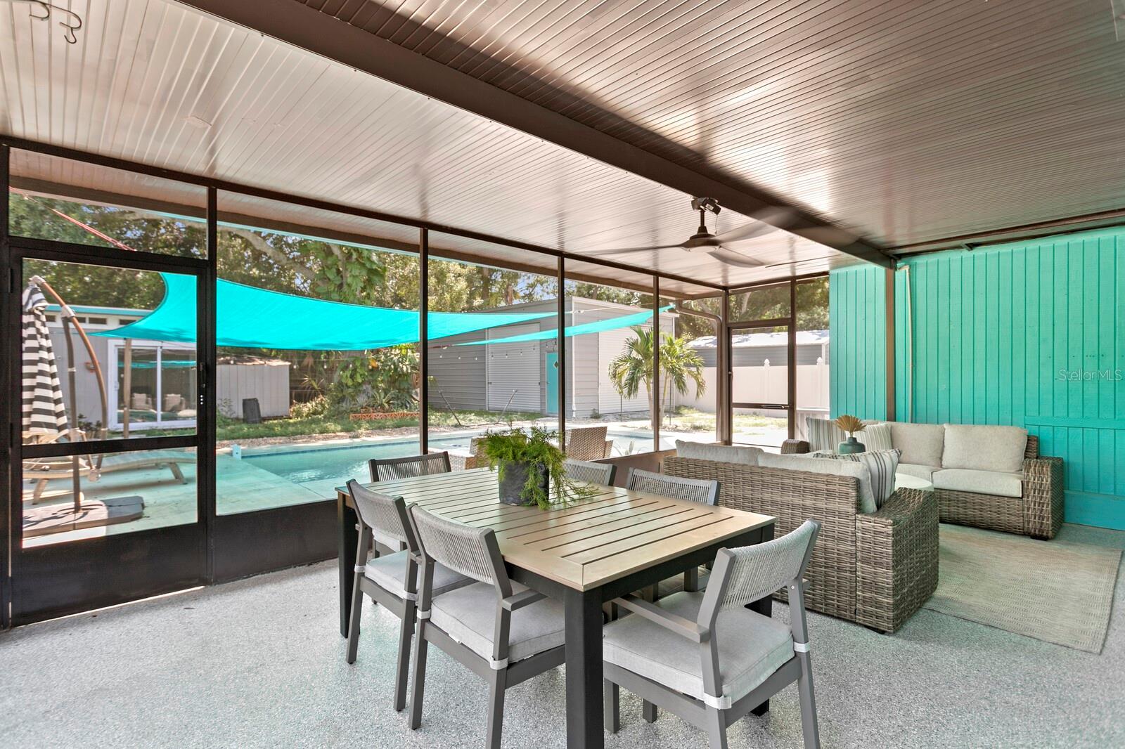 4208 W WISCONSIN AVE