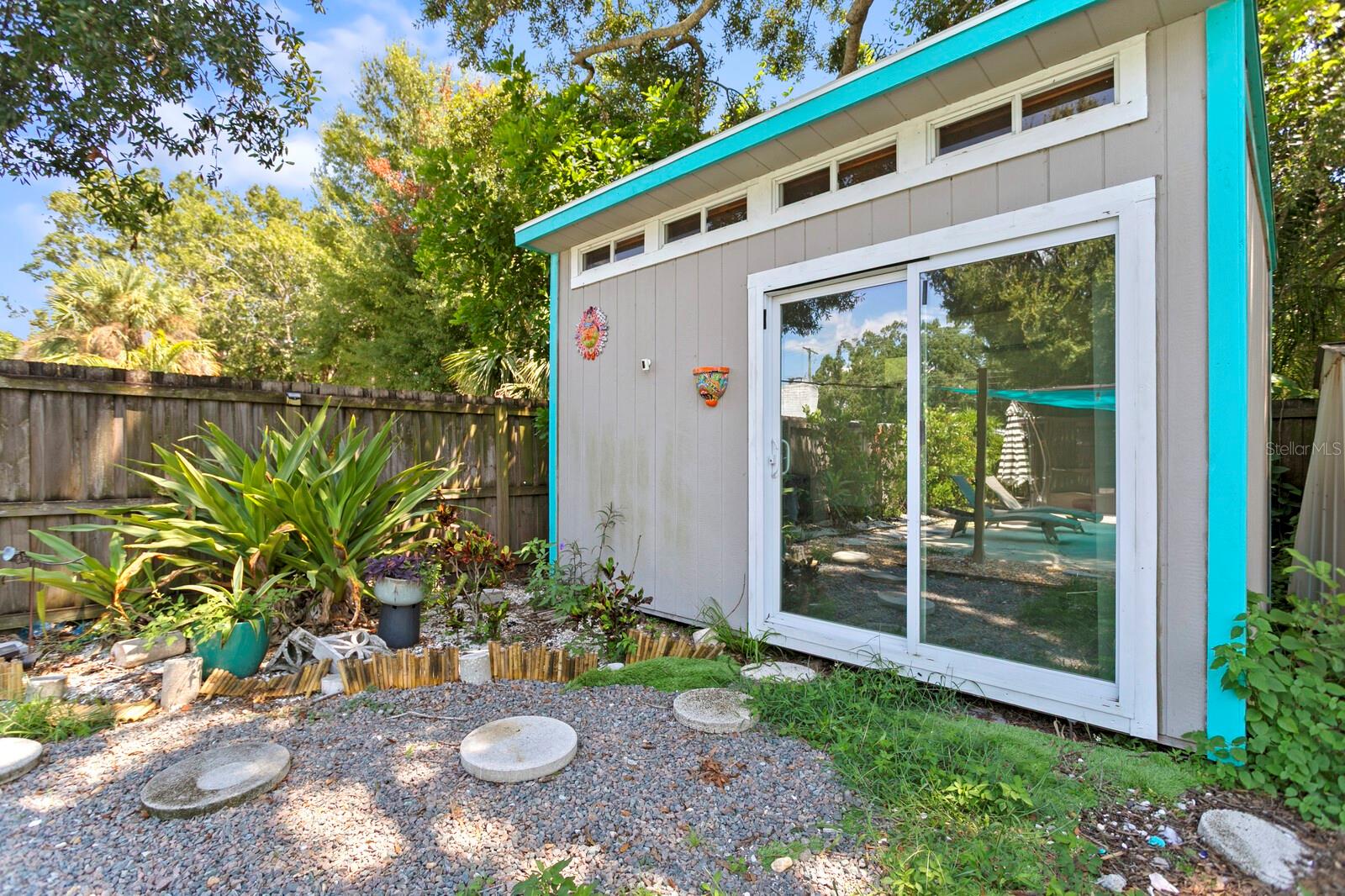 4208 W WISCONSIN AVE