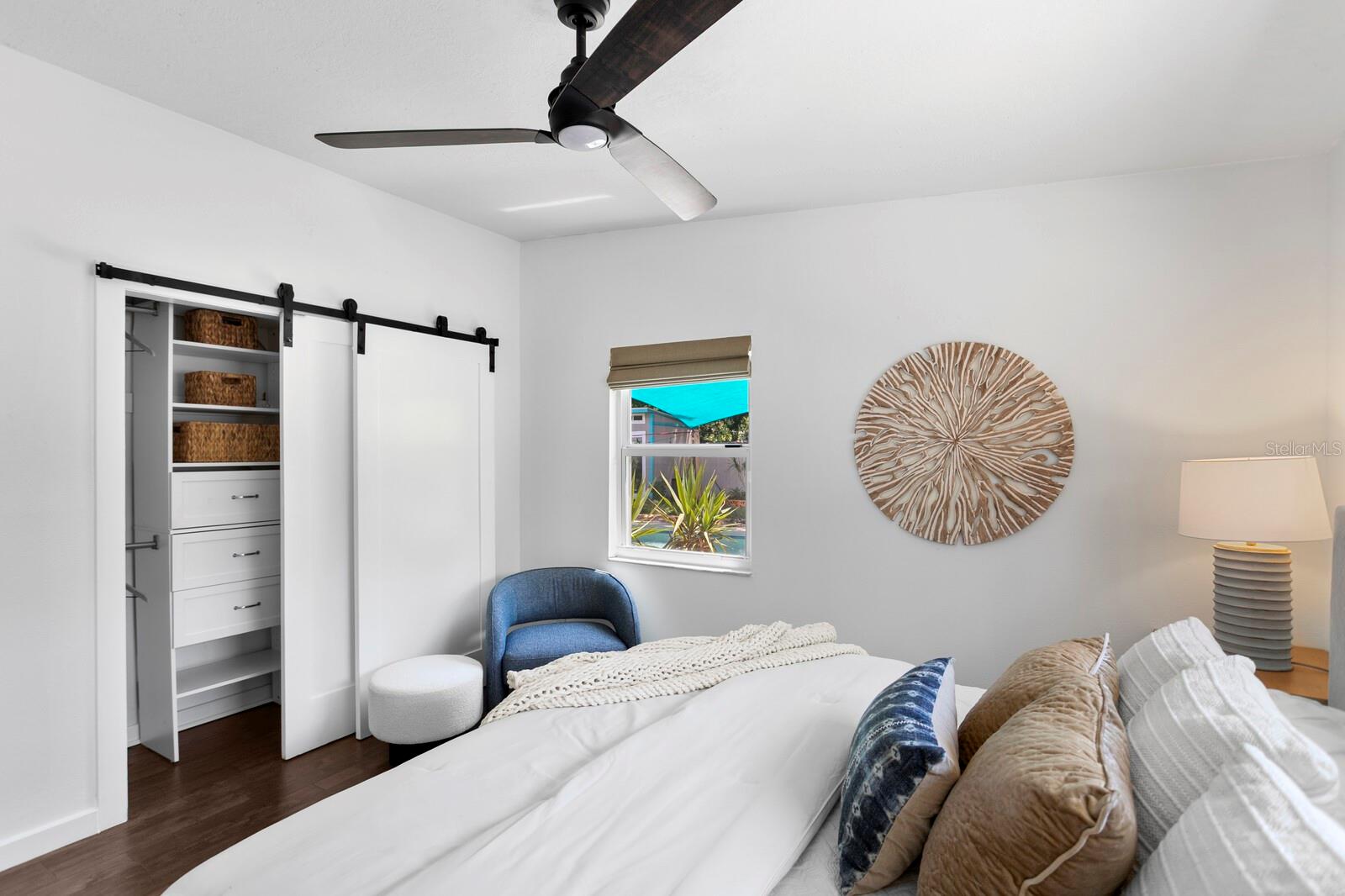 4208 W WISCONSIN AVE