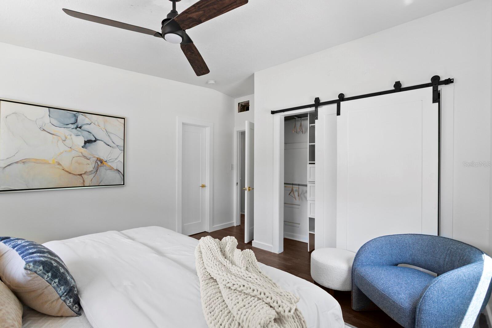 4208 W WISCONSIN AVE