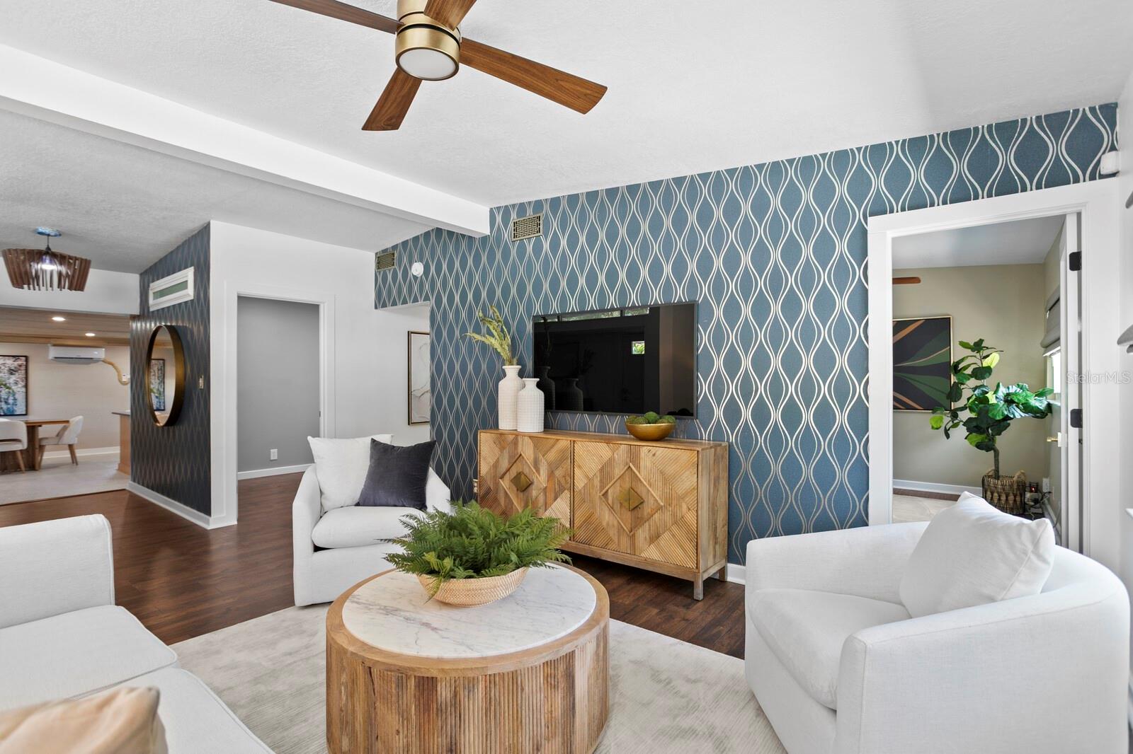 4208 W WISCONSIN AVE