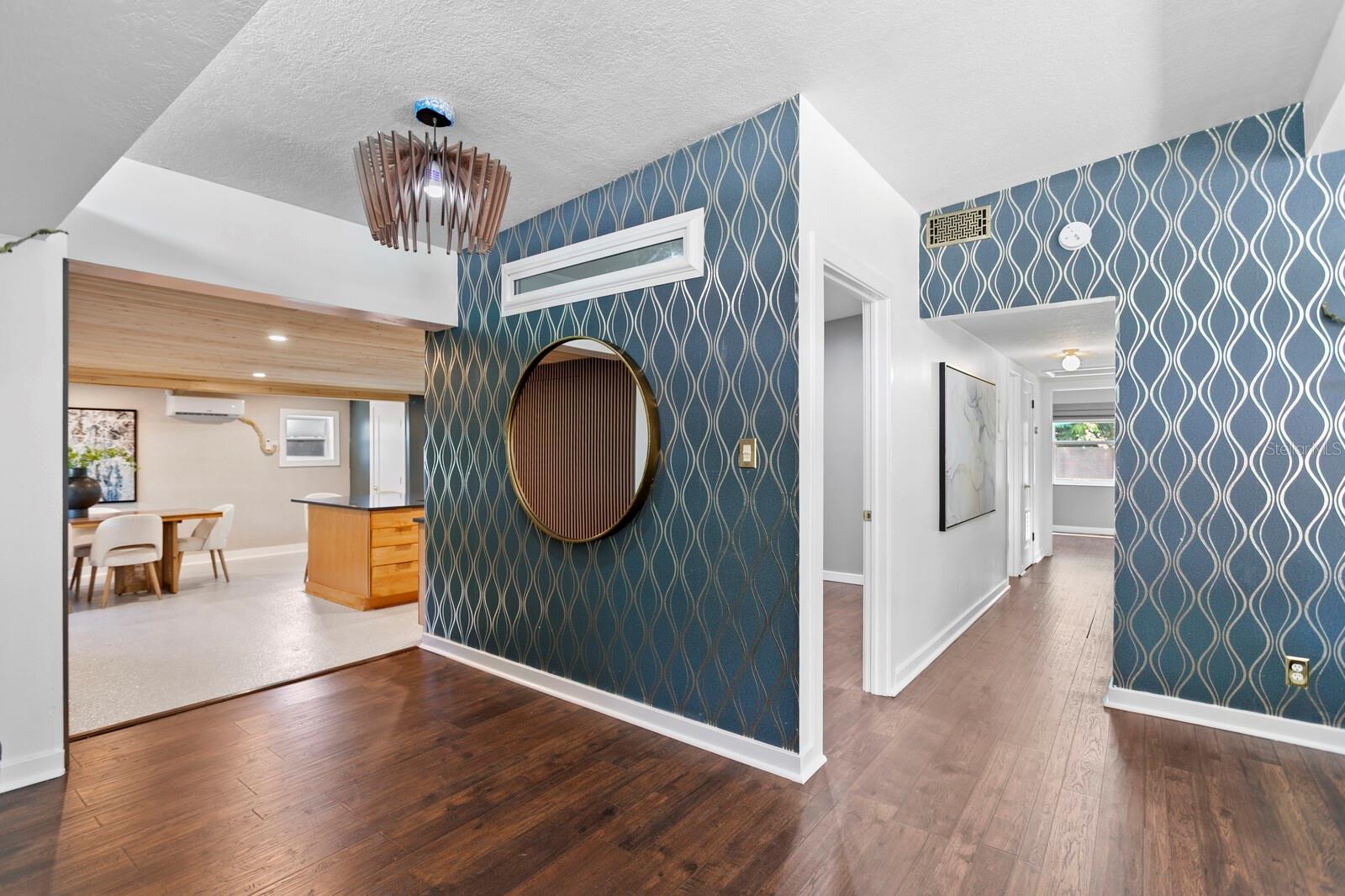 4208 W WISCONSIN AVE