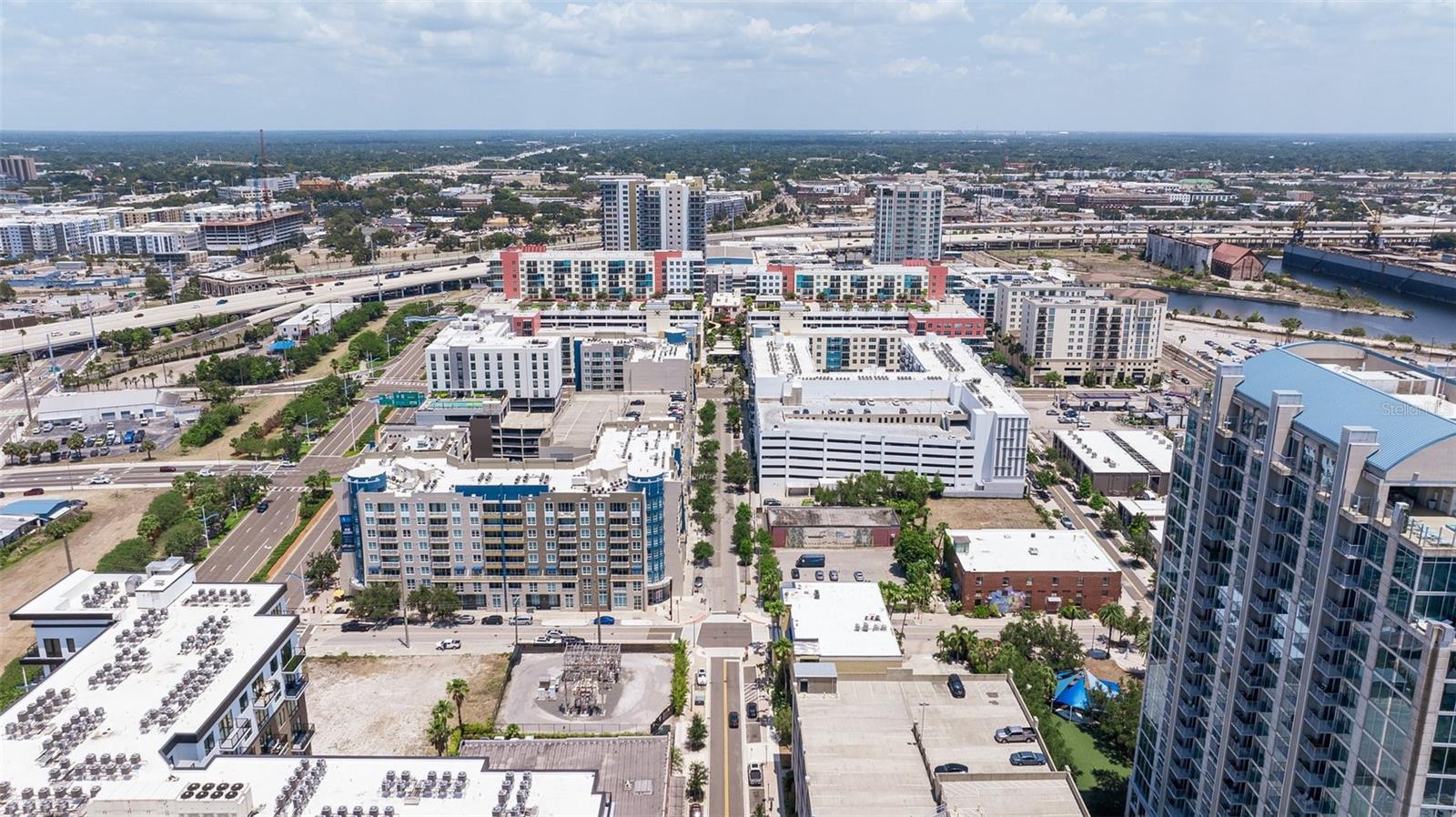 1208 E KENNEDY BLVD #831