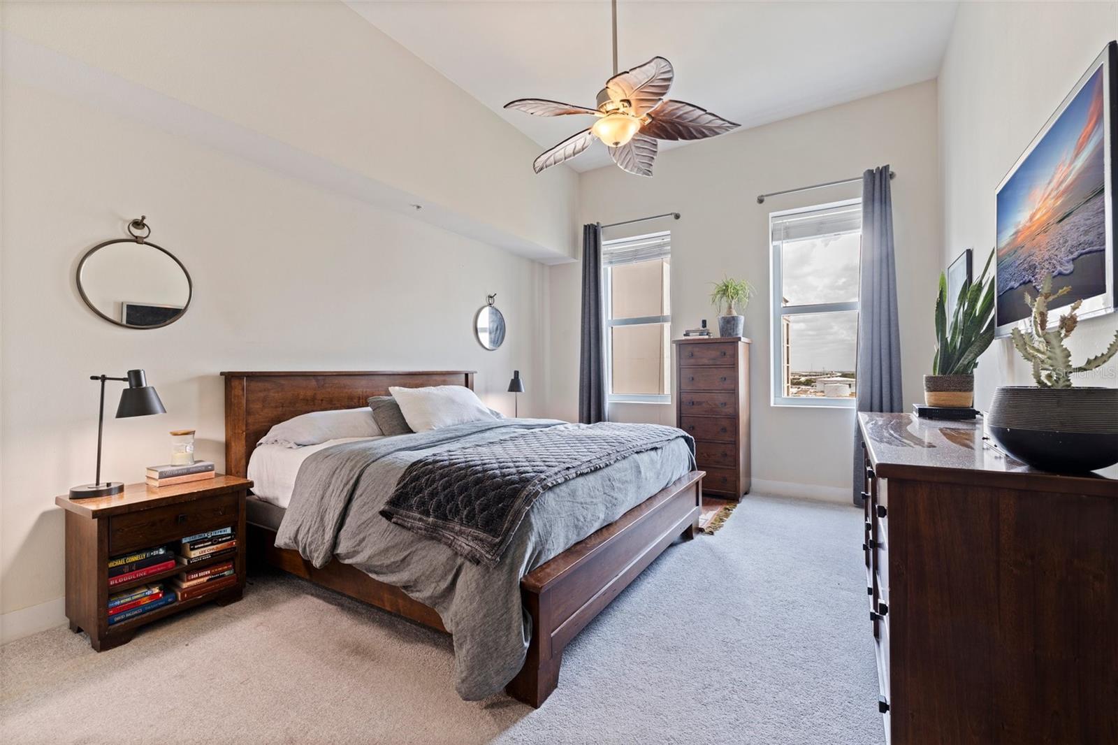 1208 E KENNEDY BLVD #831