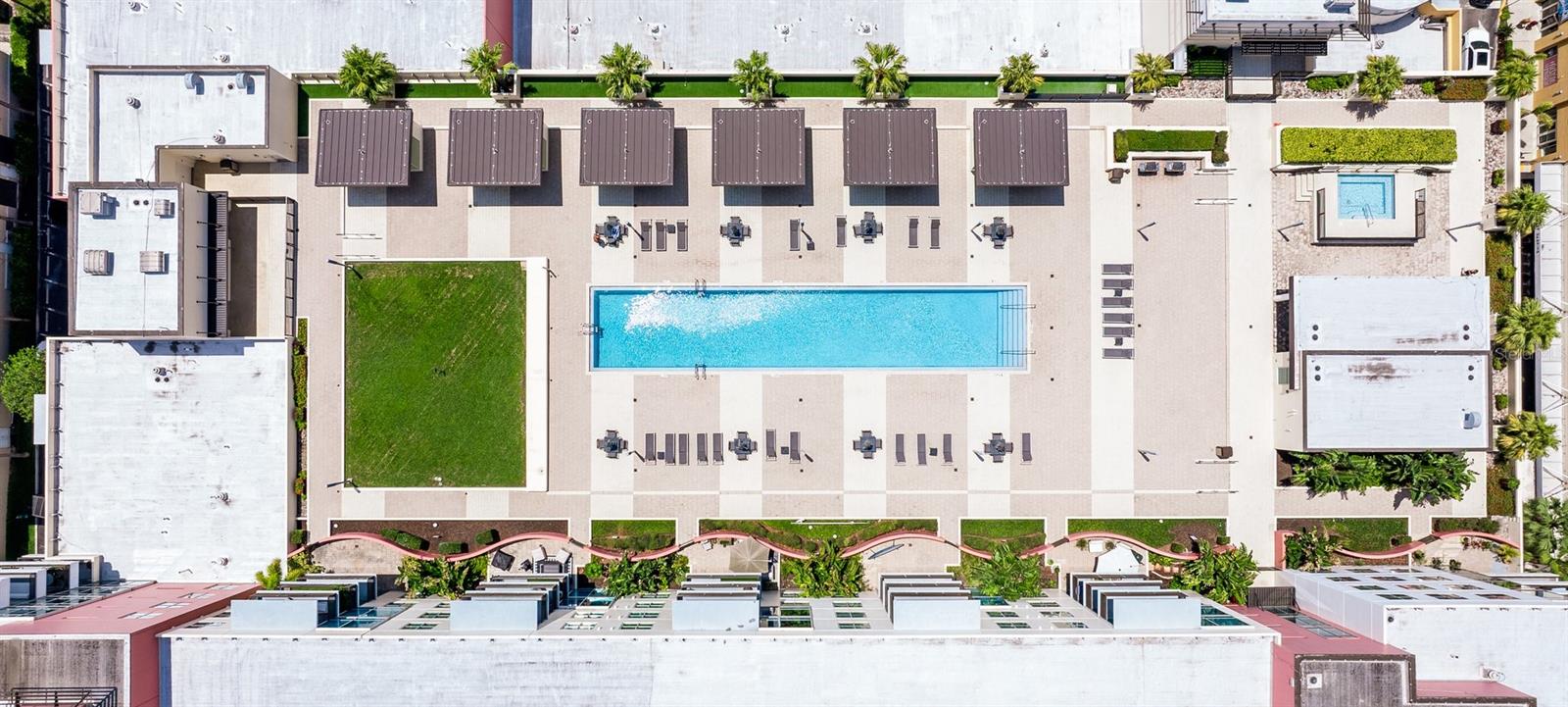 1208 E KENNEDY BLVD #831