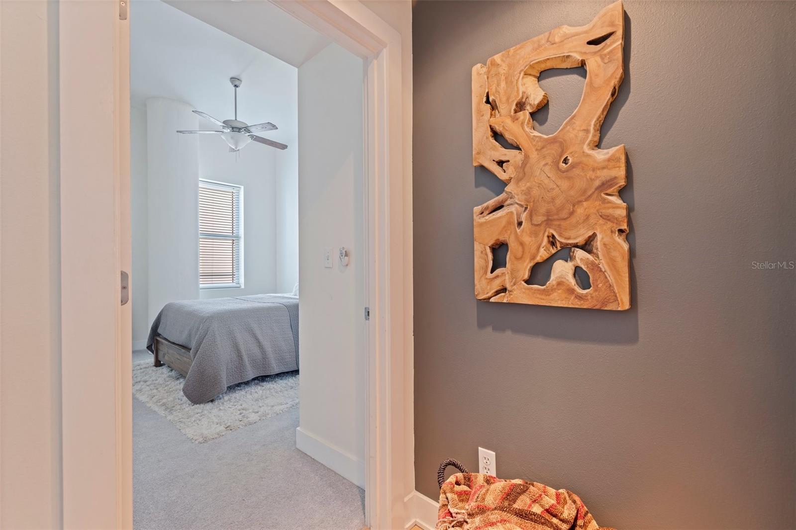 1208 E KENNEDY BLVD #831