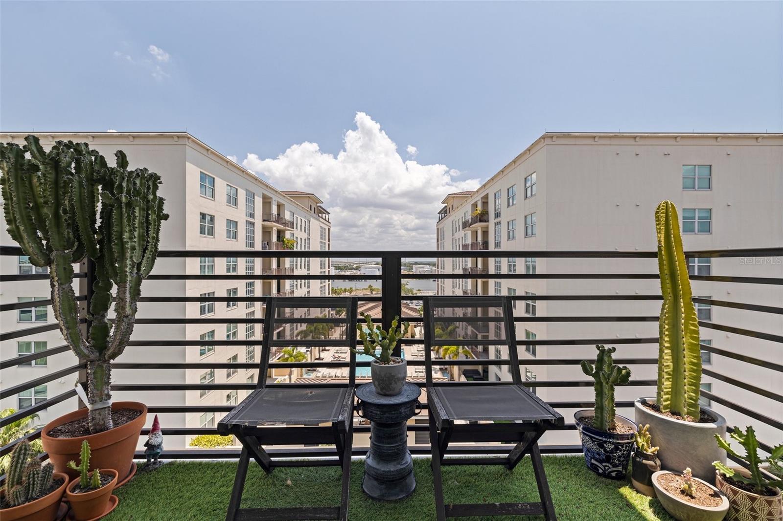 1208 E KENNEDY BLVD #831