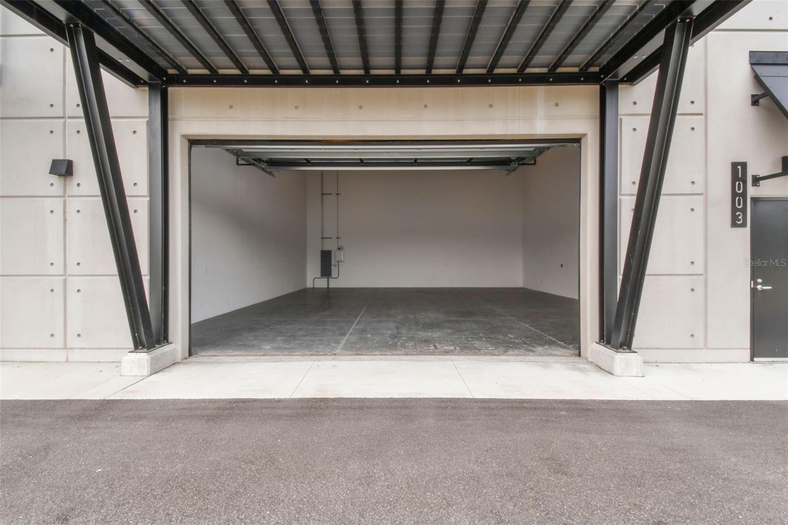 6500 MOTOR ENCLAVE WAY #1003