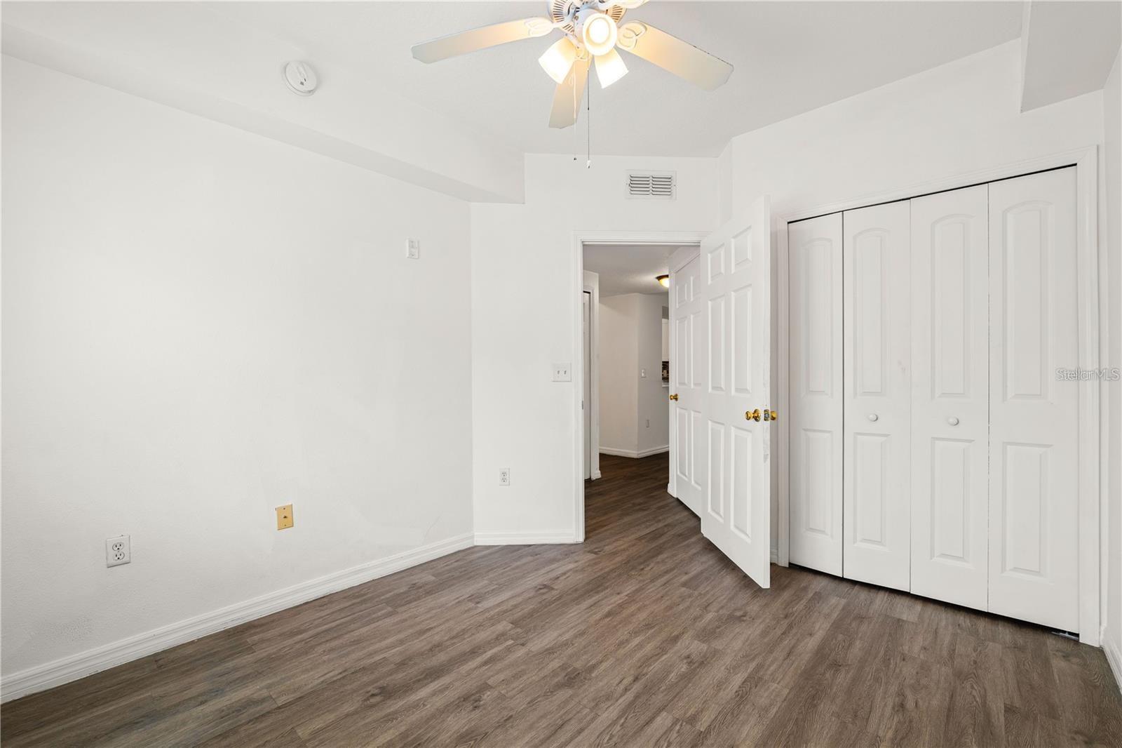 6434 CYPRESSDALE DR #102