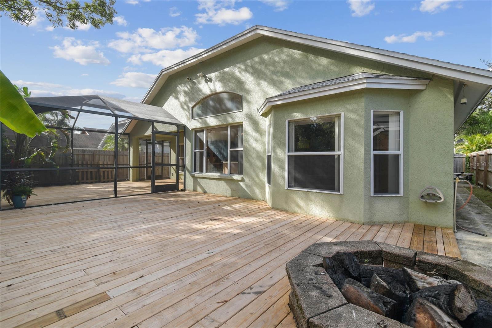 5646 PADDOCK TRAIL DR