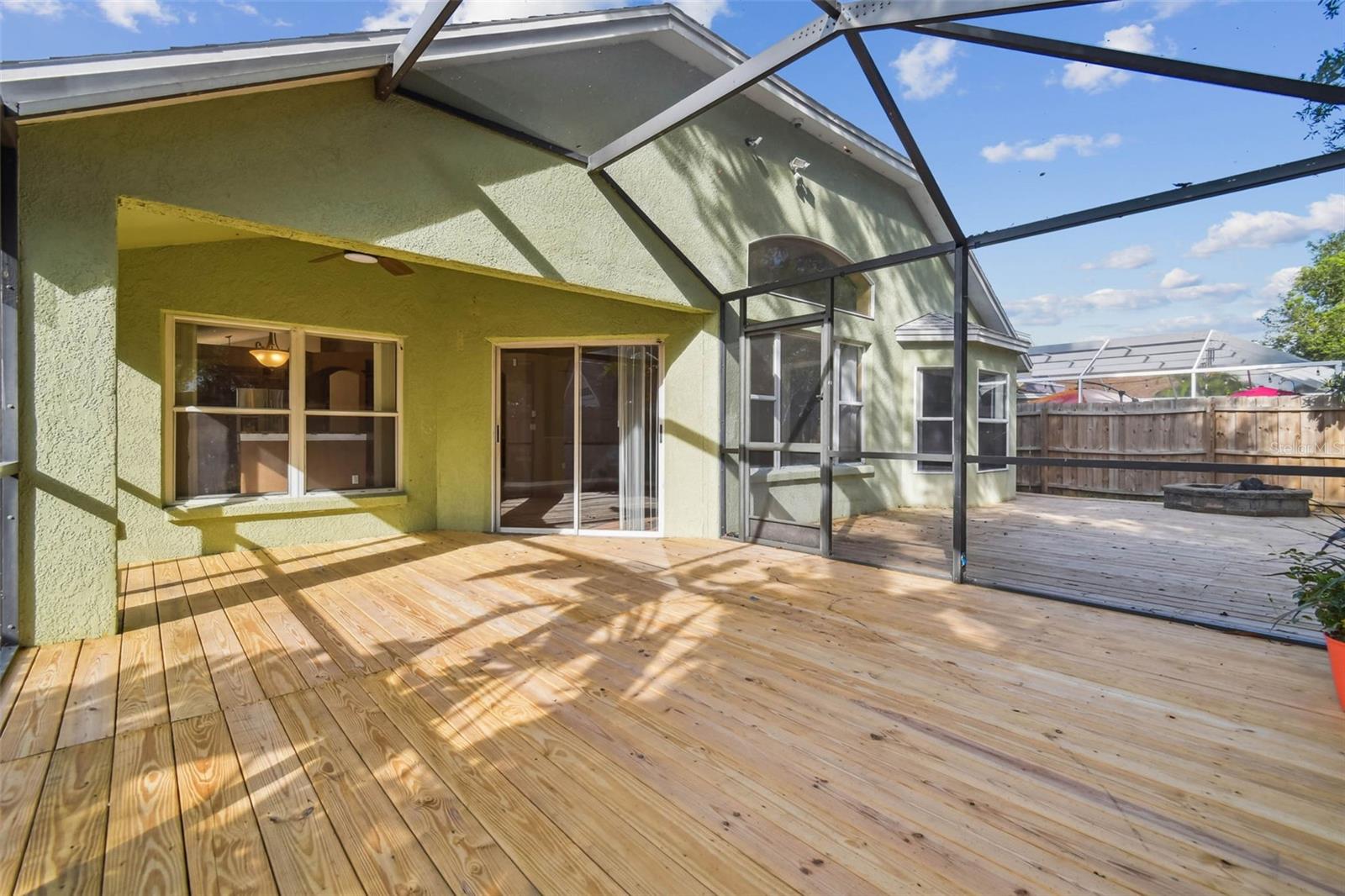 5646 PADDOCK TRAIL DR