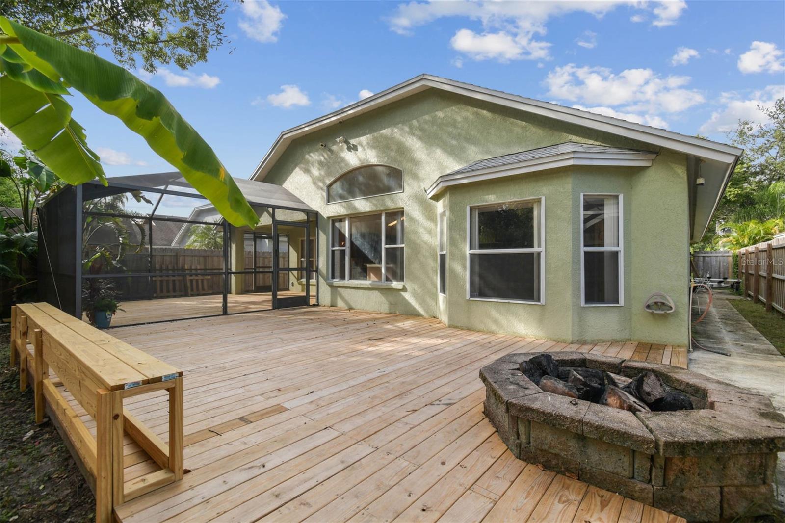 5646 PADDOCK TRAIL DR