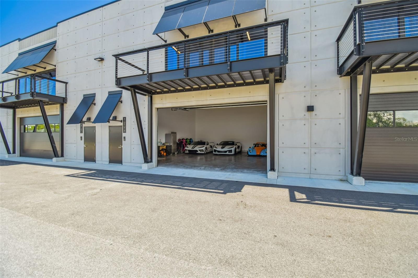 6500 MOTOR ENCLAVE WAY #1206