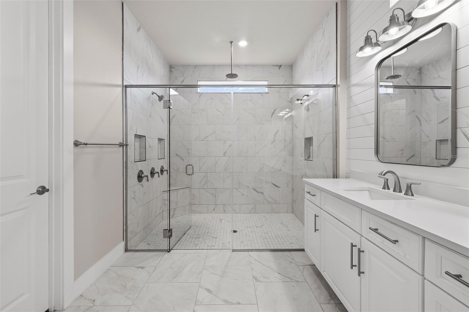 8714 DRUMMER PLANK DR