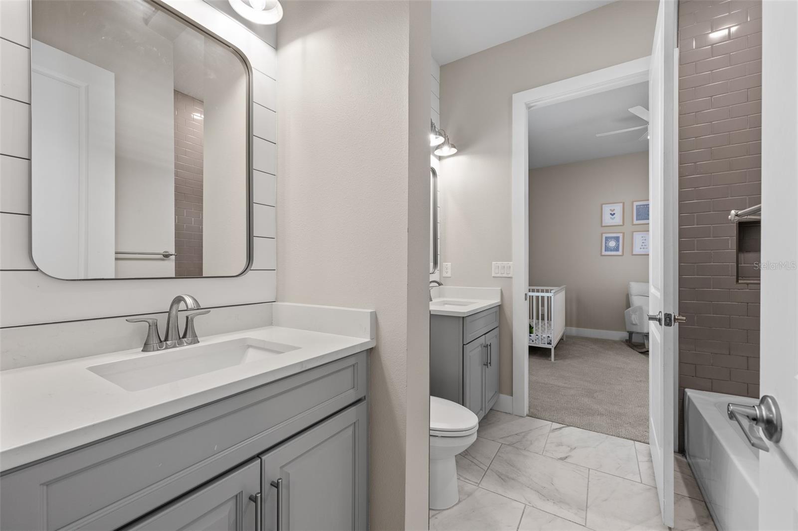 8714 DRUMMER PLANK DR