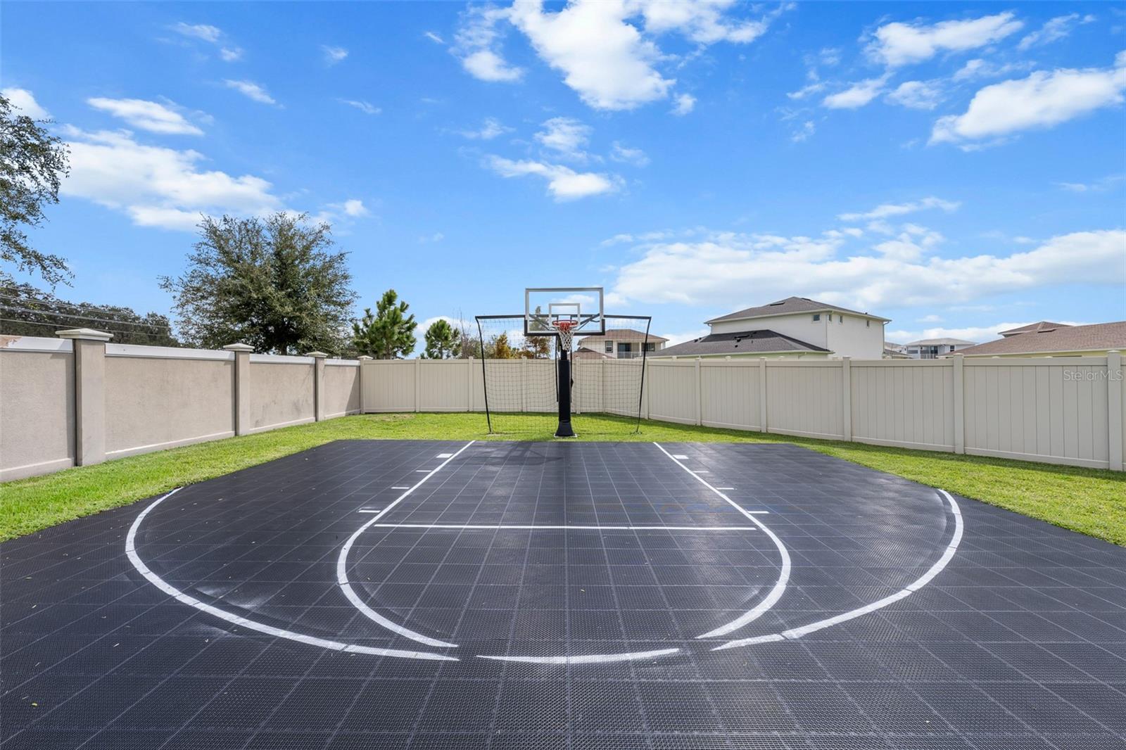 8714 DRUMMER PLANK DR