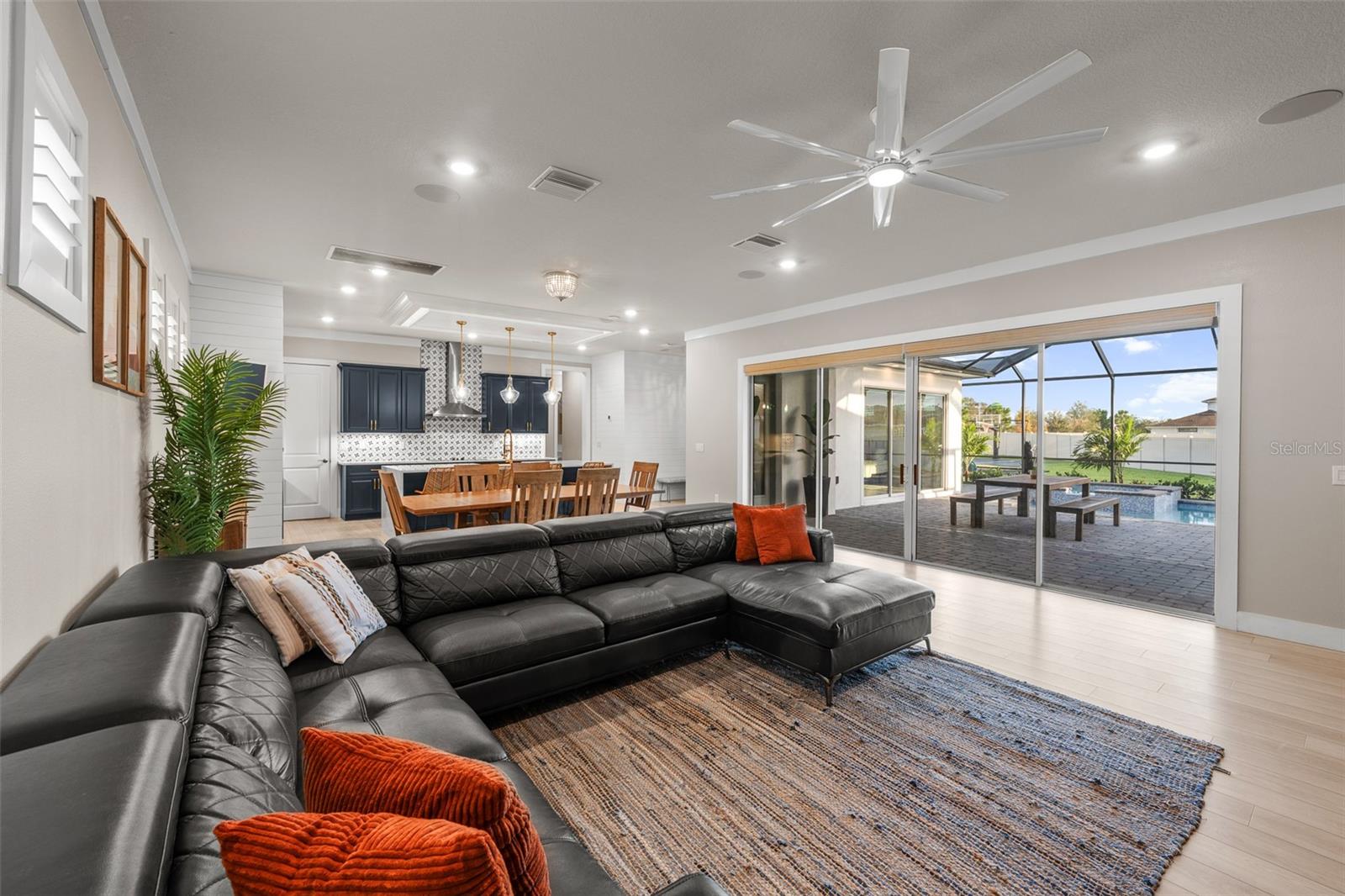 8714 DRUMMER PLANK DR