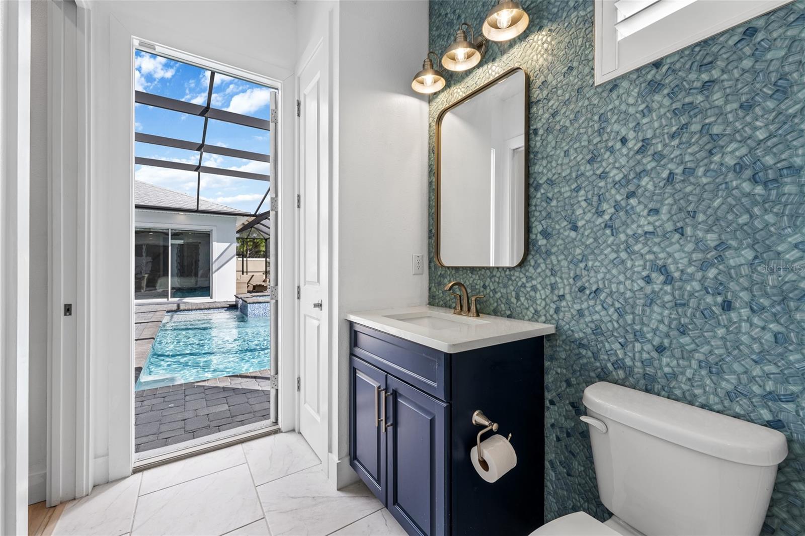 8714 DRUMMER PLANK DR