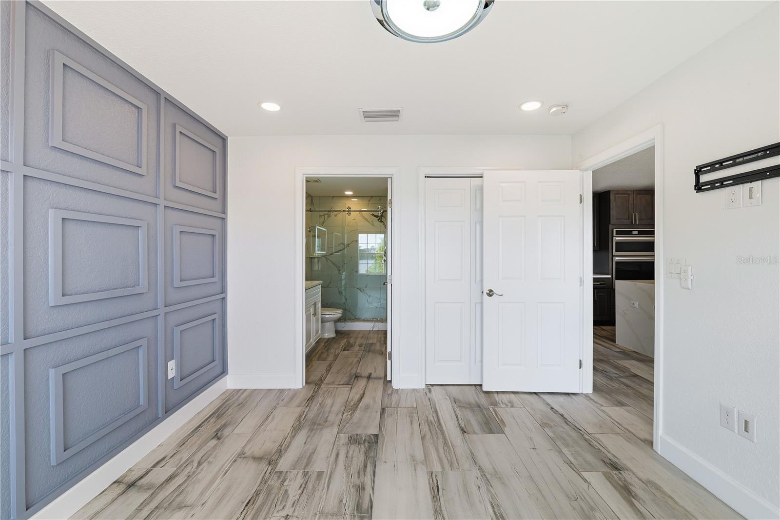 9260 LAKE CHASE ISLAND WAY