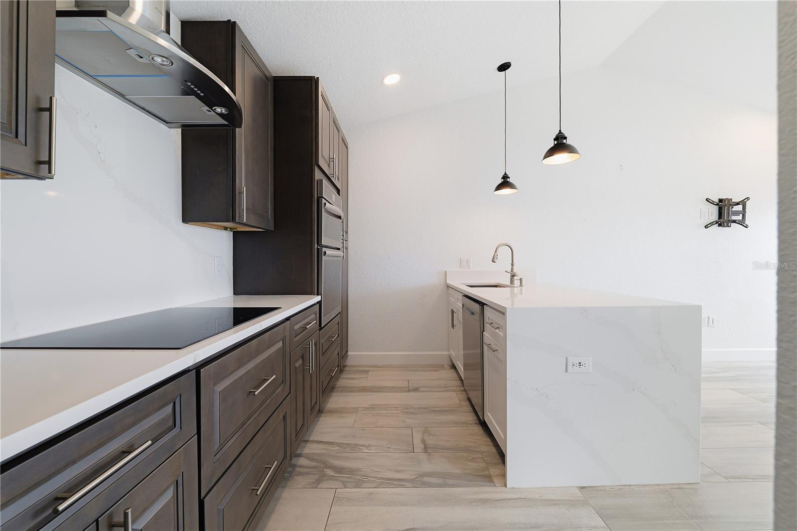 9260 LAKE CHASE ISLAND WAY