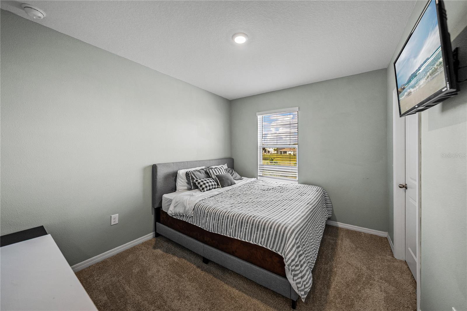 10951 PENNY GALE LOOP