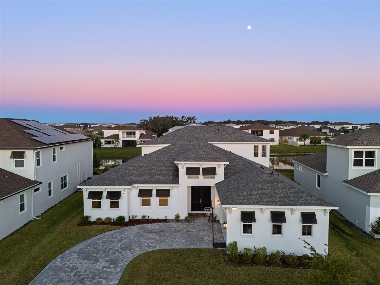 9185 SANDERS TREE LOOP