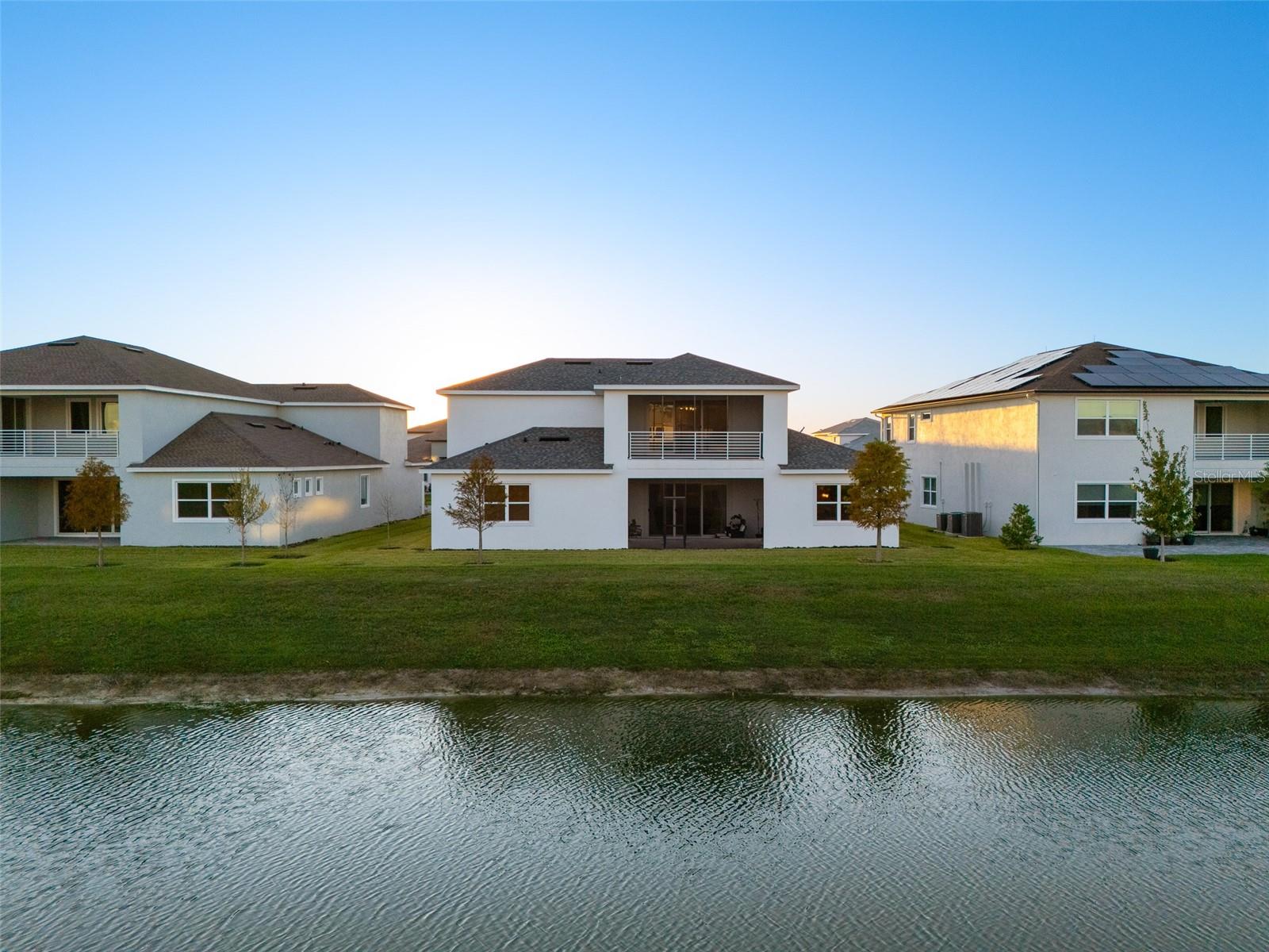 9185 SANDERS TREE LOOP