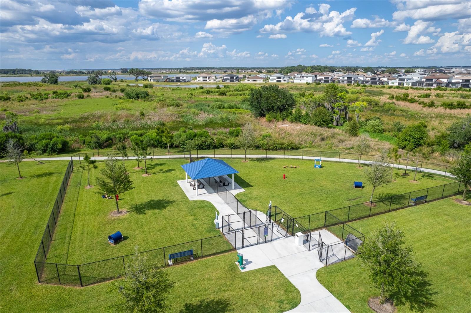 9185 SANDERS TREE LOOP