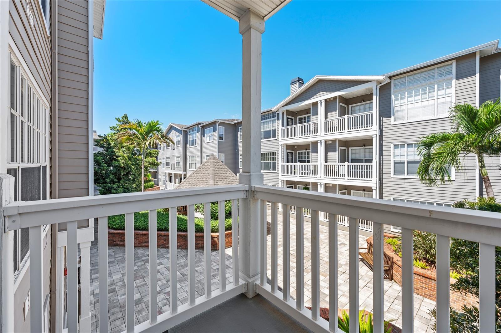 800 S DAKOTA AVE #330