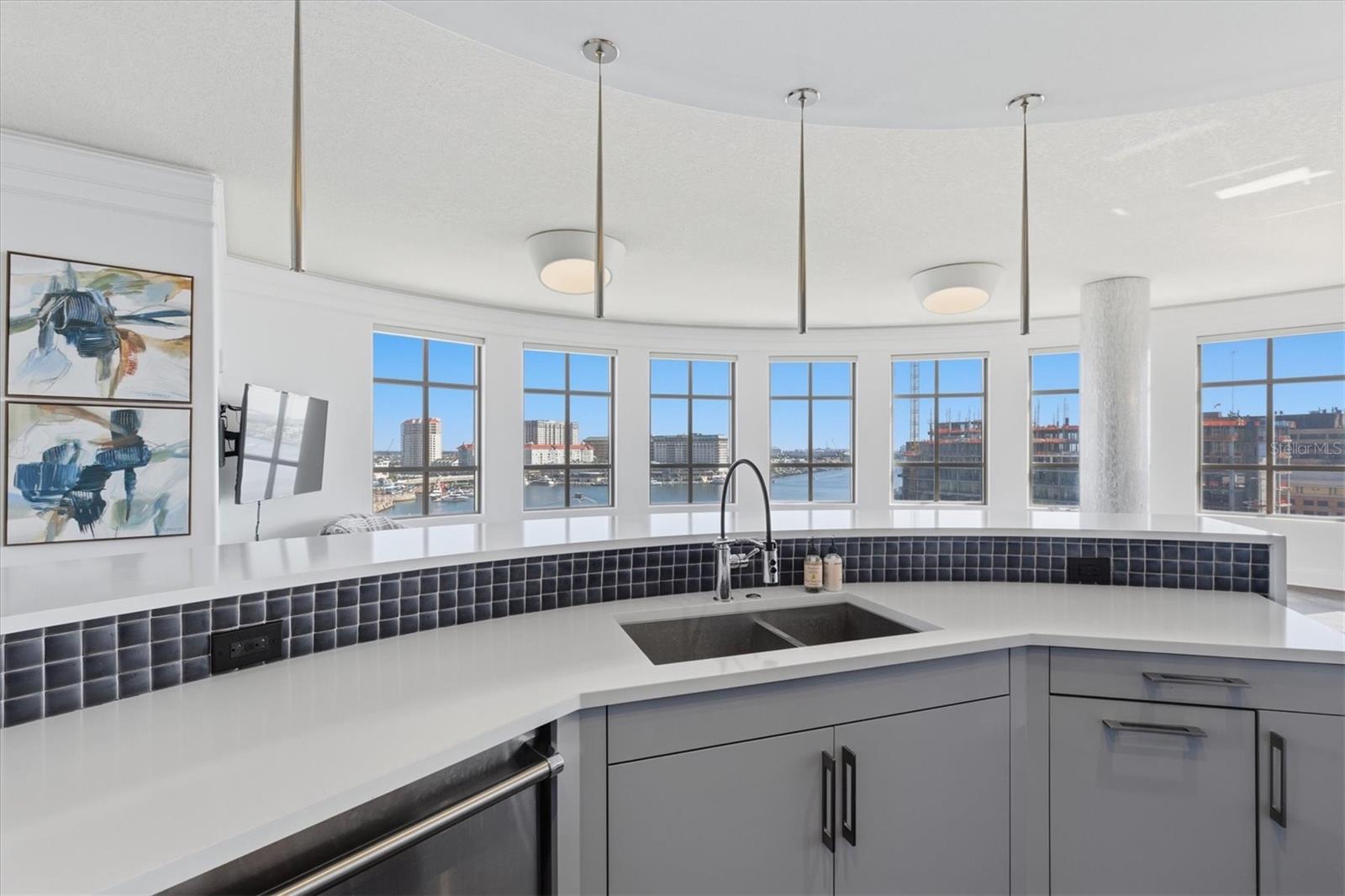 275 BAYSHORE BLVD #905