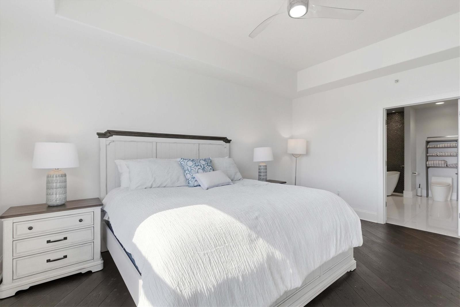 275 BAYSHORE BLVD #905