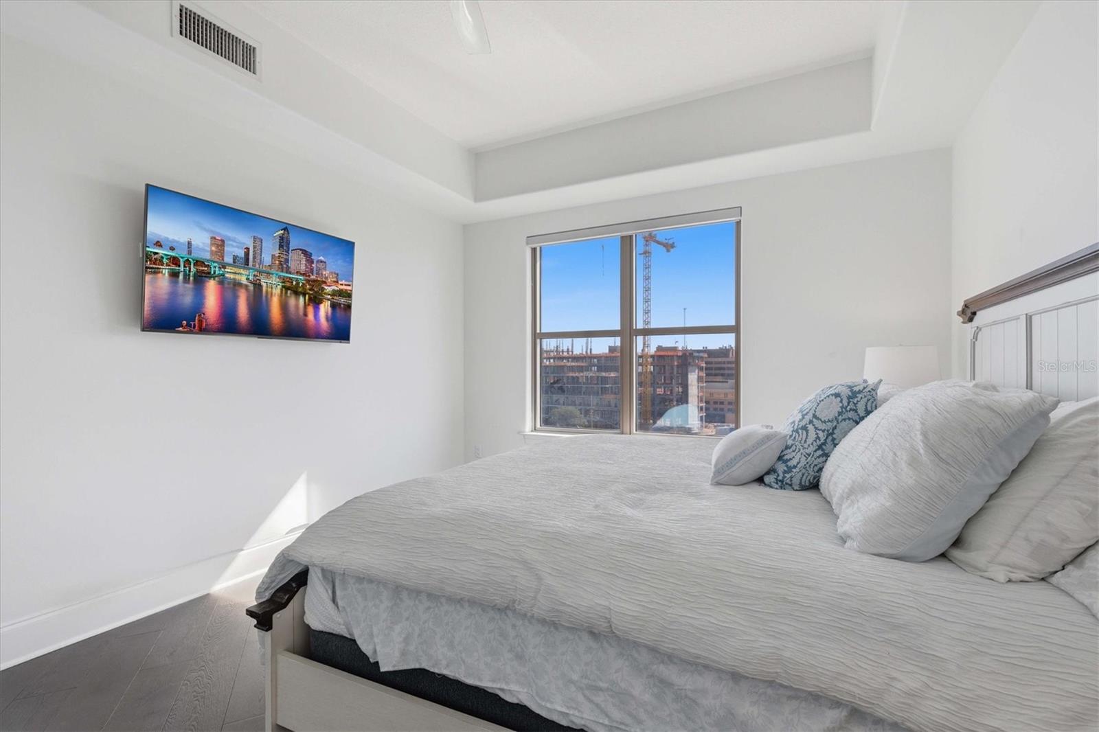 275 BAYSHORE BLVD #905