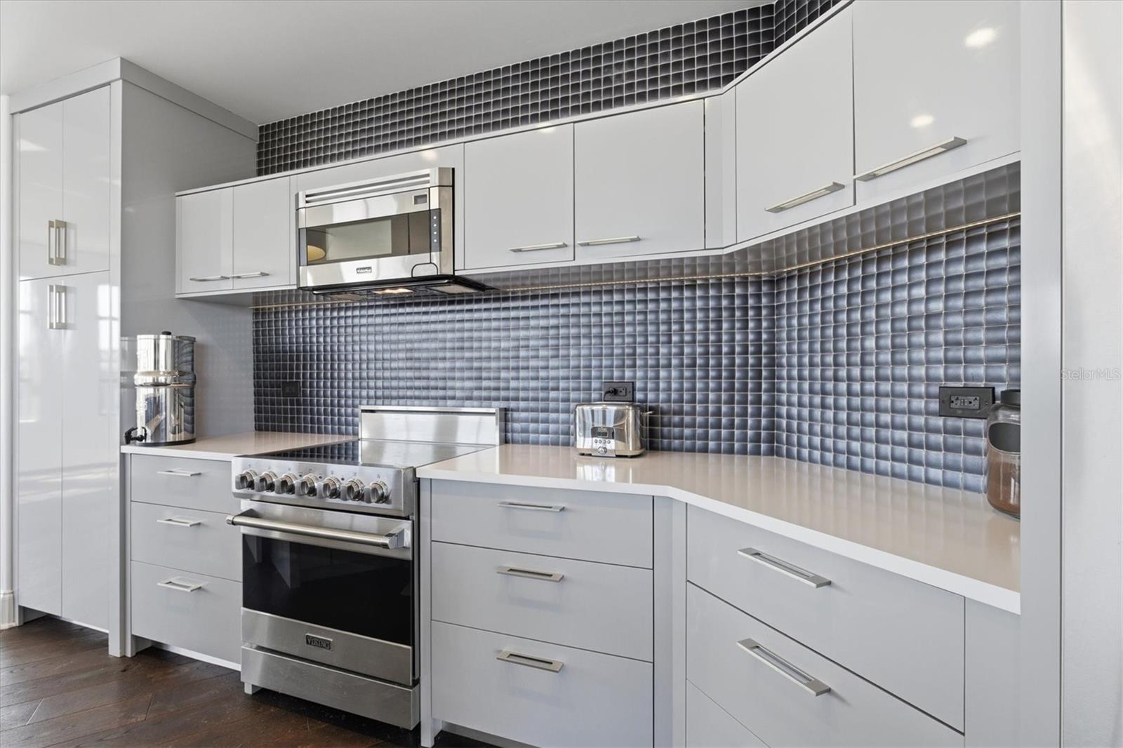 275 BAYSHORE BLVD #905