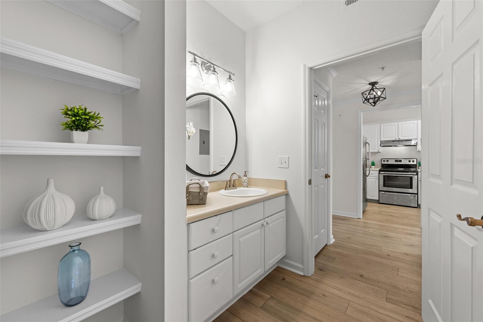 800 S DAKOTA AVE #412