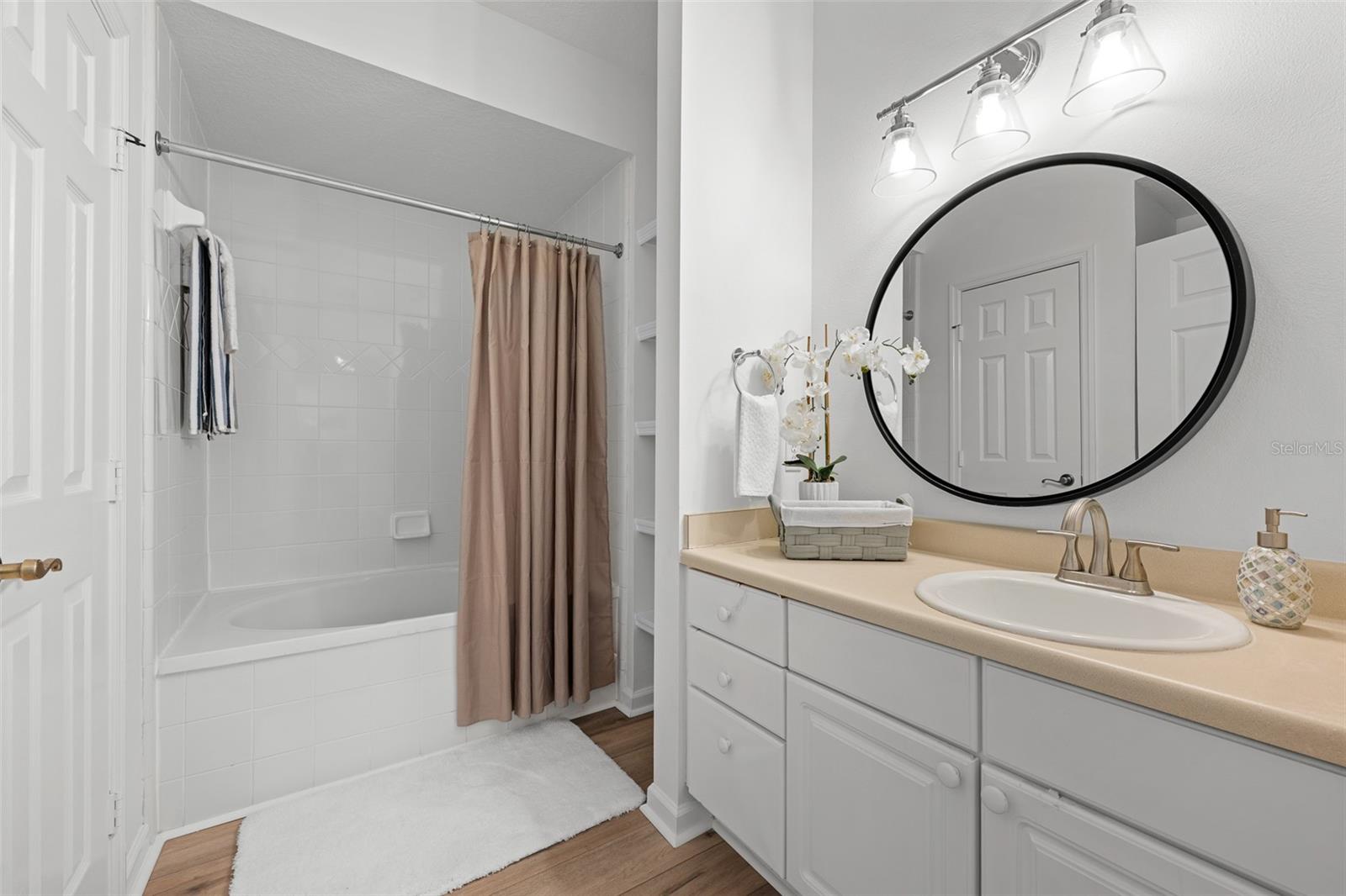 800 S DAKOTA AVE #412