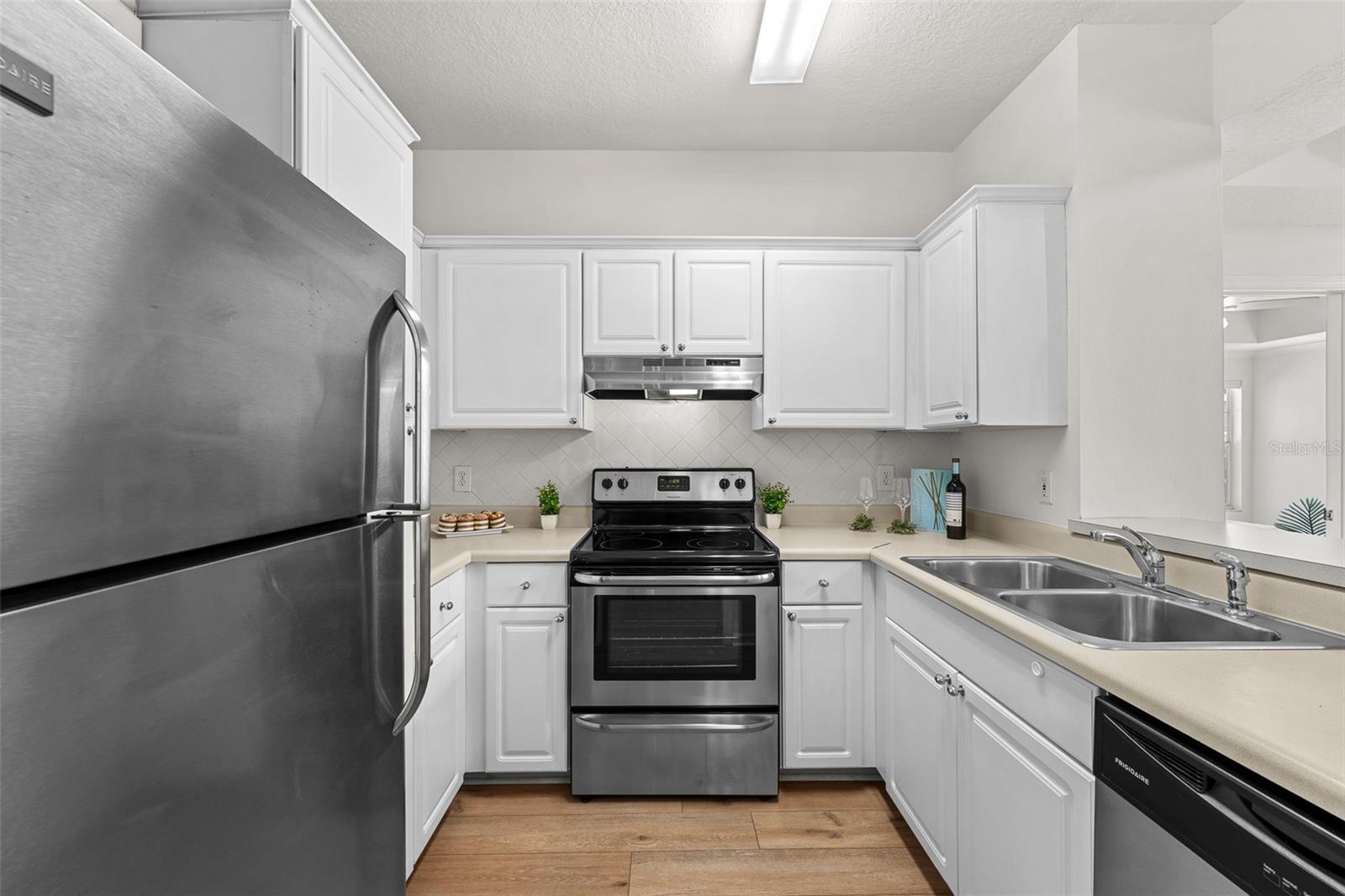 800 S DAKOTA AVE #412