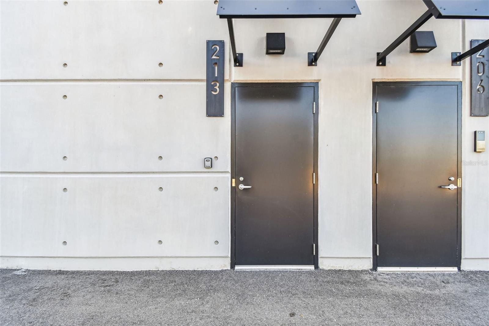 6500 MOTOR ENCLAVE WAY #213