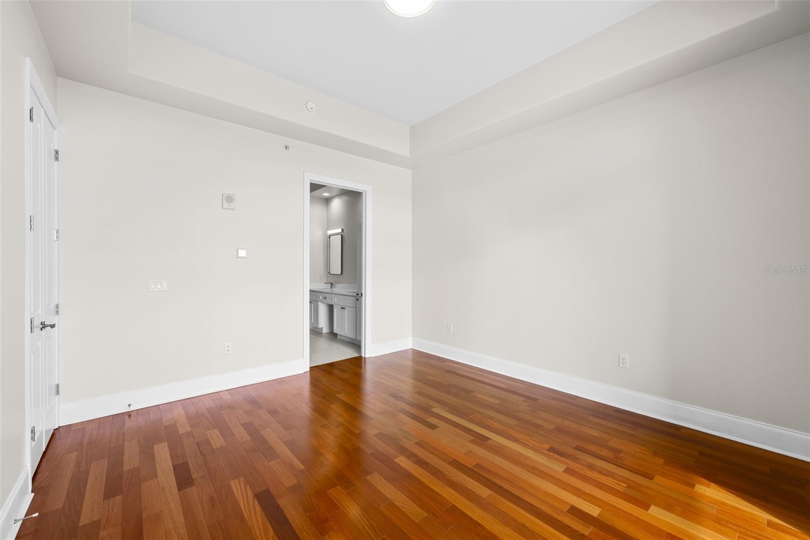 275 BAYSHORE BLVD #1707